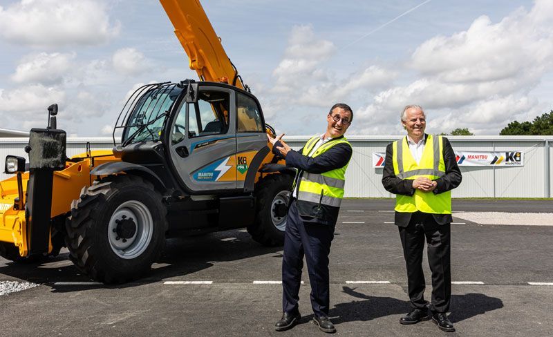 Michel Denis, Directeur Général de Manitou Group et François Renault, Directeur Matériel & Développement Durable, groupe Kiloutou