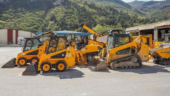 Quel CACES® faut-il pour conduire une chargeuse ?