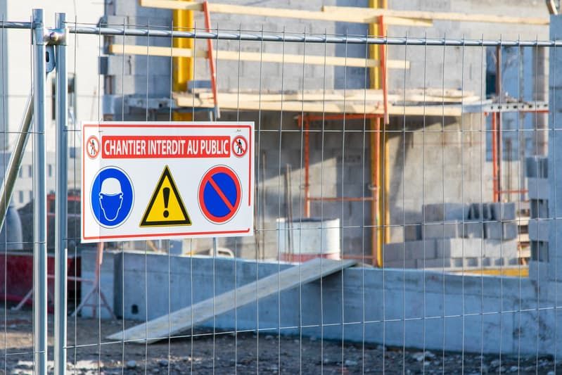 barrière et cloture pour sécuriser un chantier
