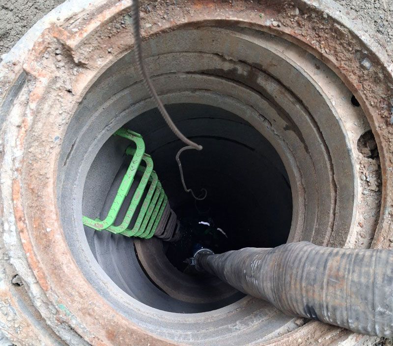 Canalisation obstruée par du béton
